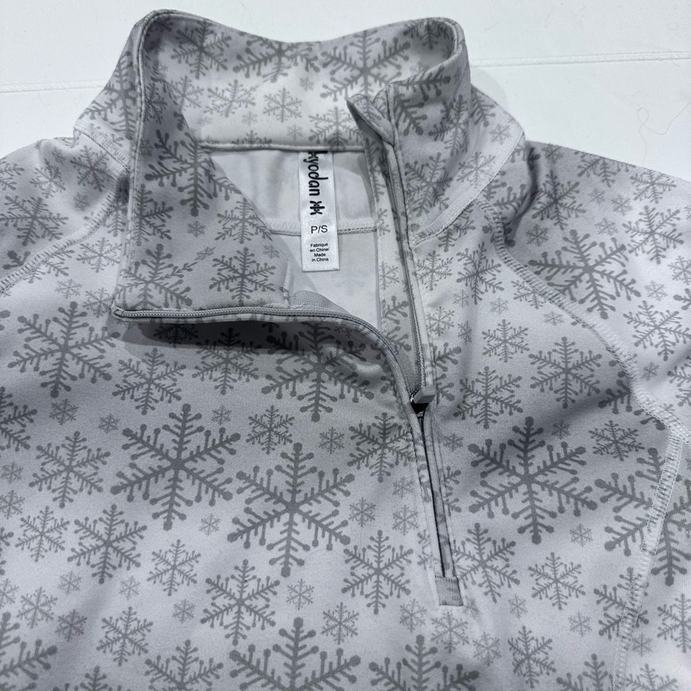 Kyodan Grey Printed Quarter-Zip Performance Top - Picture 3 of 7